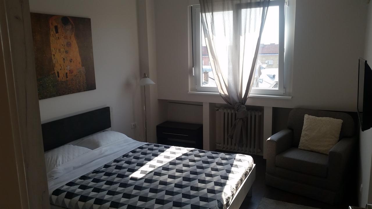 Alux Apartment Белград Экстерьер фото